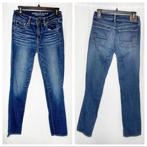 American Eagle Straight Leg Jean, size 4